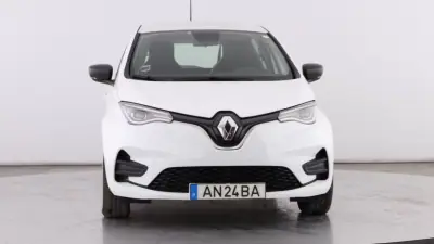 Renault Zoe 2021 - 14950 EUR, 139568 km - AUTO.MOTO.pt - 139568km - foto 11 de 16
