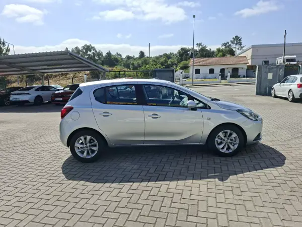 Opel Corsa 2016 - 8750 EUR, 236000 km - AUTO.MOTO.pt - 236000km - foto 5 de 26