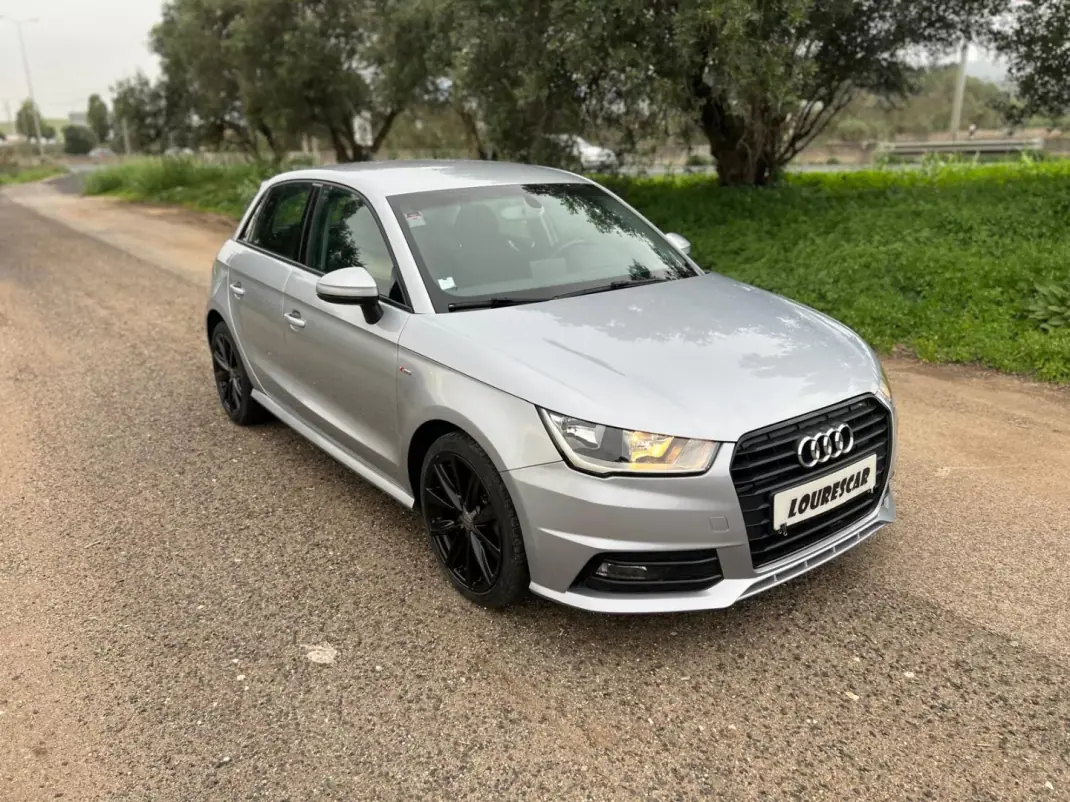 Audi A1 Sportback 2016 - 14995 EUR, 145170 km - AUTO.MOTO.pt - 145170km - foto 1 de 34