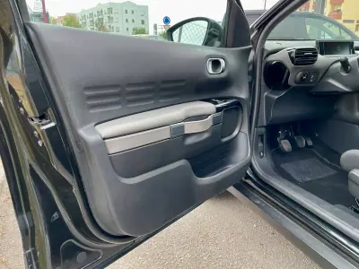 Citroën C4 Cactus 2018 - 14950 EUR, 108880 km - AUTO.MOTO.pt - 108880km - foto 11 de 34