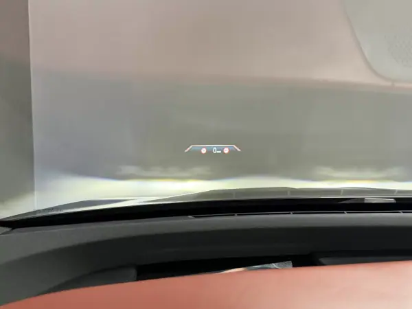 BMW iX 2023 - 65000 EUR, 97894 km - AUTO.MOTO.pt - 97894km - foto 17 de 21