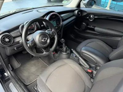 MINI 3 Portas 2015 - 14900 EUR, 181000 km - AUTO.MOTO.pt - 181000km - foto 7 de 12