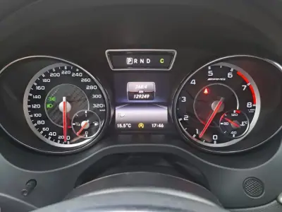 Mercedes-Benz CLA 45 AMG 2015 - 31900 EUR, 129249 km - AUTO.MOTO.pt - 129249km - foto 23 de 33