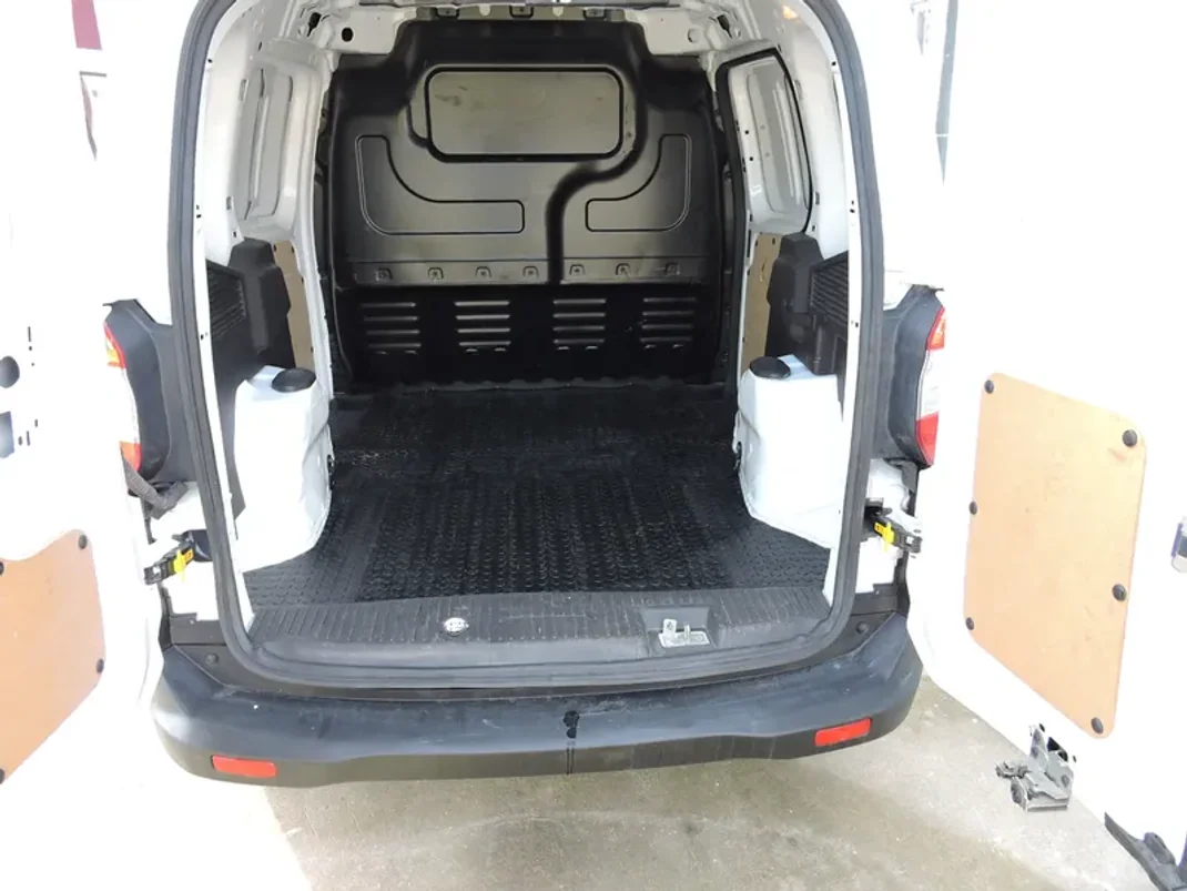 Ford 1.5 TDCi Trend 2022 - 15000 EUR, 51000 km - AUTO.MOTO.pt - 51000km - foto 6 de 11