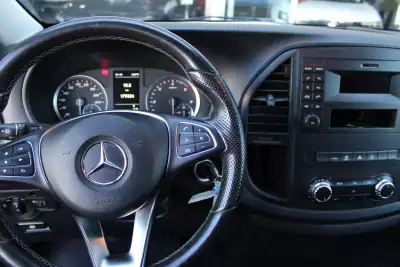 Mercedes-Benz Vito Tourer 2021 - 29900 EUR, 202585 km - AUTO.MOTO.pt - 202585km - foto 8 de 18