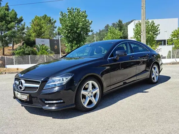 Mercedes-Benz CLS 350 2014 - 29000 EUR, 237000 km - AUTO.MOTO.pt - 237000km - foto 3 de 50