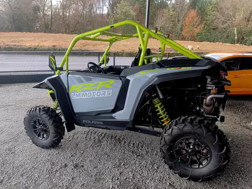 Polaris RZR 2026 - 28000 EUR, 100 km - AUTO.MOTO.pt - 100km - foto 3 de 8
