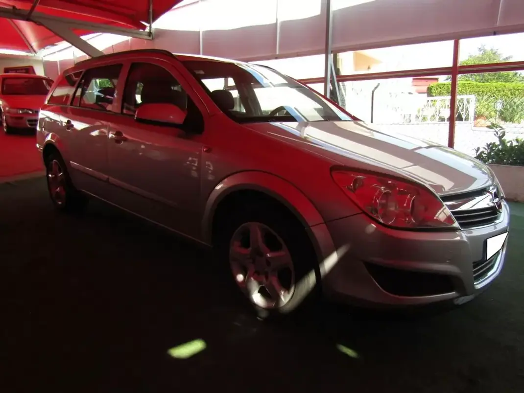 Opel Astra Caravan 2008 - 5649 EUR, 269210 km - 269210km - foto 17 de 20