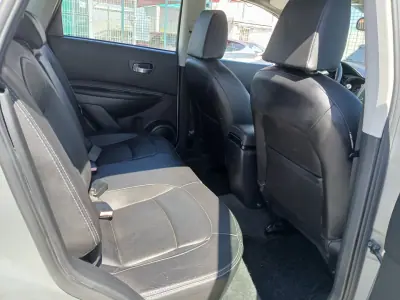 Nissan Qashqai 2008 - 7350 EUR, 167419 km - 167419km - foto 20 de 26