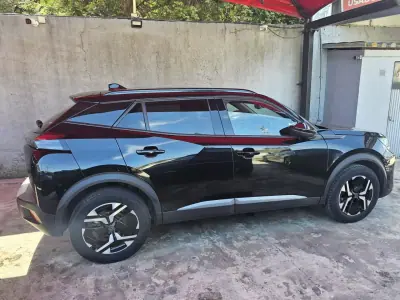 Peugeot 2008 2024 - 18750 EUR, 52000 km - AUTO.MOTO.pt - 52000km - foto 4 de 16