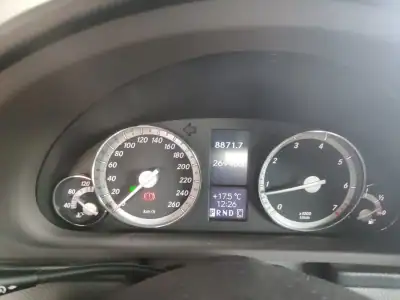 Mercedes-Benz CLC 180 2010 - 9500 EUR, 269000 km - AUTO.MOTO.pt - 269000km - foto 27 de 33