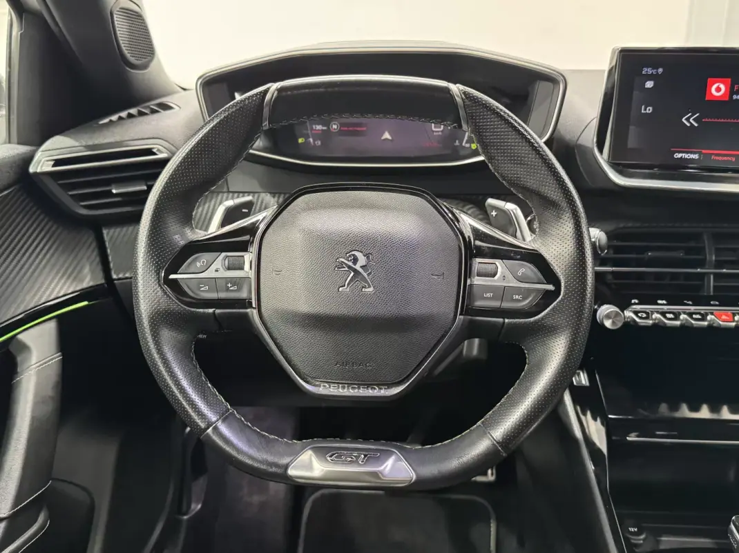 Peugeot 2008 2020 - 18490 EUR, 128730 km - 128730km - foto 18 de 30