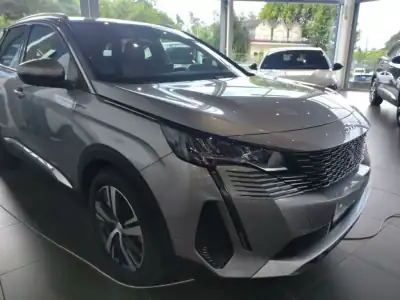 Peugeot 3008 2021 - 21950 EUR, 151000 km - AUTO.MOTO.pt - 151000km - foto 5 de 18