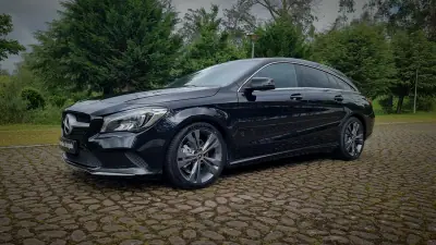 Mercedes-Benz CLA 200 2018 - 24900 EUR, 141000 km - AUTO.MOTO.pt - 141000km - foto 2 de 19