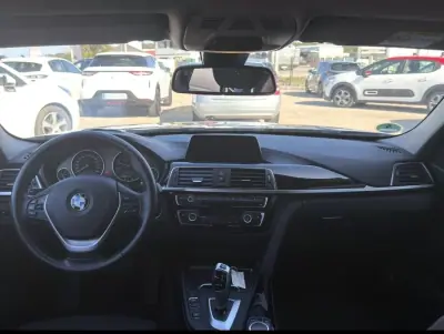 BMW 318 2019 - 21400 EUR, 160000 km - AUTO.MOTO.pt - 160000km - foto 10 de 18
