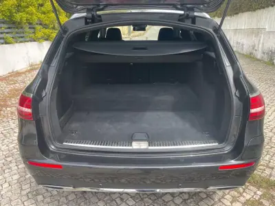 Mercedes-Benz E 300 2021 - 33990 EUR, 156000 km - AUTO.MOTO.pt - 156000km - foto 39 de 39