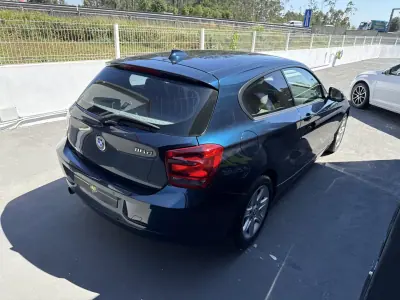 BMW 116 2013 - 9250 EUR, 264000 km - AUTO.MOTO.pt - 264000km - foto 6 de 14