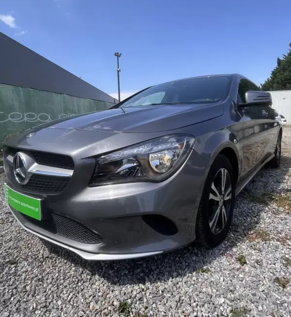 Mercedes-Benz CLA 180 2017 - 18500 EUR, 180800 km - AUTO.MOTO.pt - 180800km - foto 10 de 25