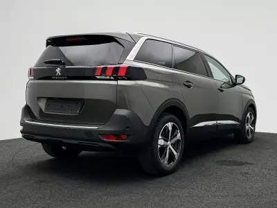 Peugeot 5008 2020 - 16750 EUR, 165410 km - AUTO.MOTO.pt - 165410km - foto 3 de 20