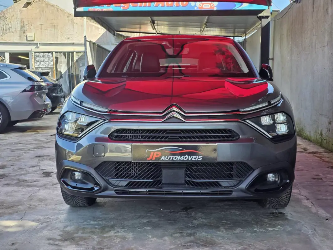 Citroën C4 2021 - 13499 EUR, 133000 km - AUTO.MOTO.pt - 133000km - foto 2 de 17