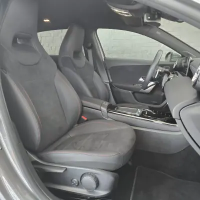 Mercedes-Benz A 180 2025 - 37950 EUR, 9295 km - AUTO.MOTO.pt - 9295km - foto 9 de 40
