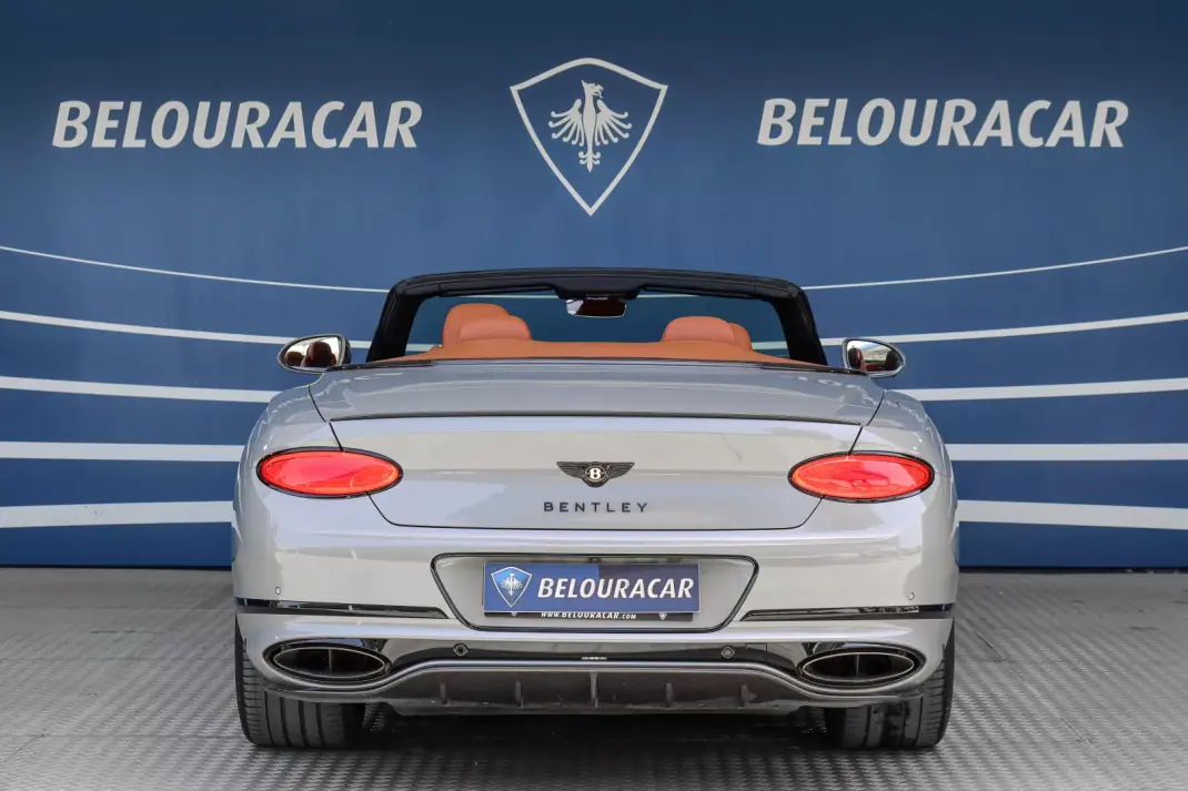 Bentley Continental GTC 2019 - 250000 EUR, 58772 km - AUTO.MOTO.pt - 58772km - foto 9 de 29