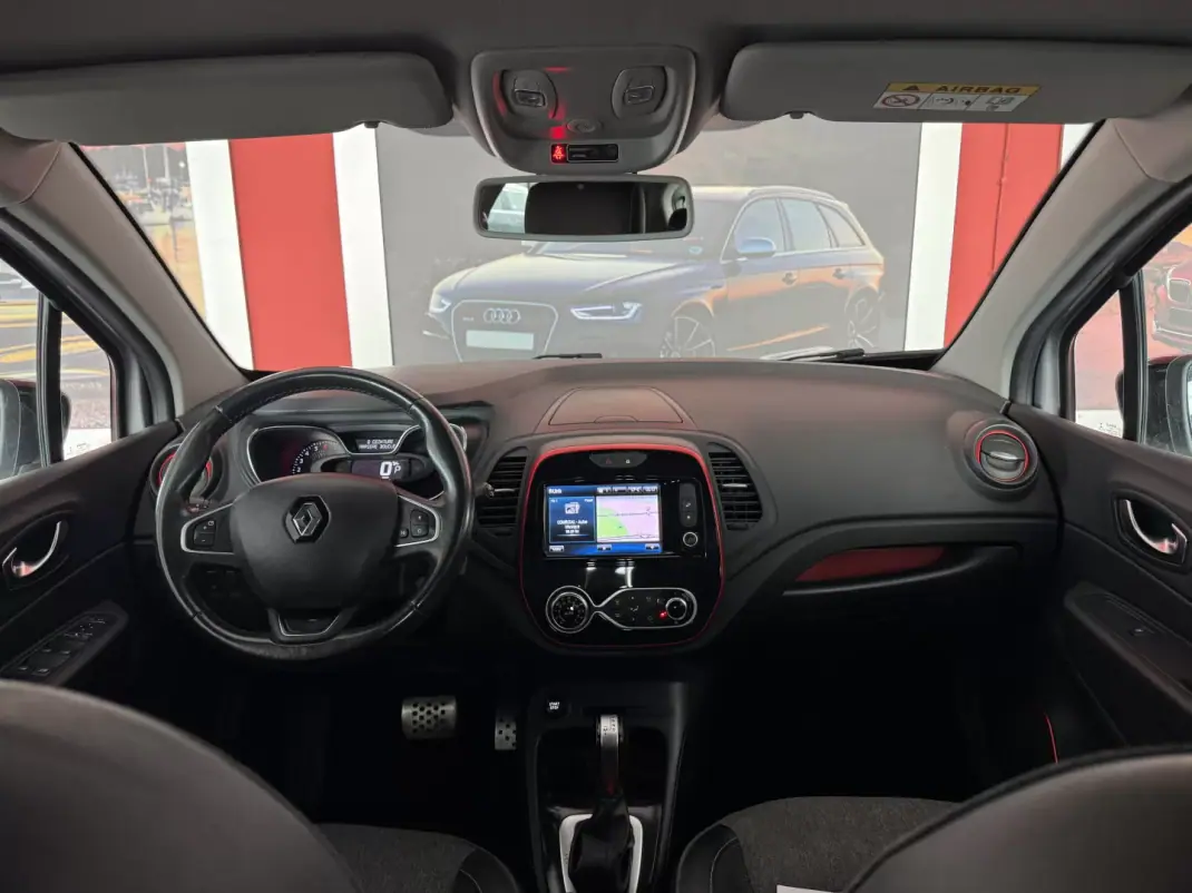 Renault Captur 2017 - 14990 EUR, 69213 km - AUTO.MOTO.pt - 69213km - foto 21 de 21