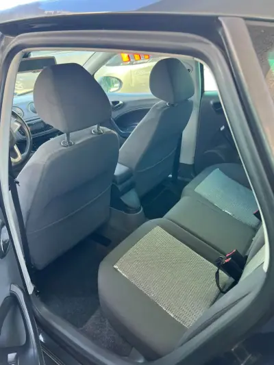SEAT Ibiza 2008 - 6900 EUR, 166797 km - AUTO.MOTO.pt - 166797km - foto 5 de 14