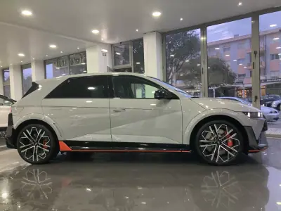 Hyundai Ioniq 5 N 2024 - 66000 EUR, 7031 km - AUTO.MOTO.pt - 7031km - foto 3 de 38