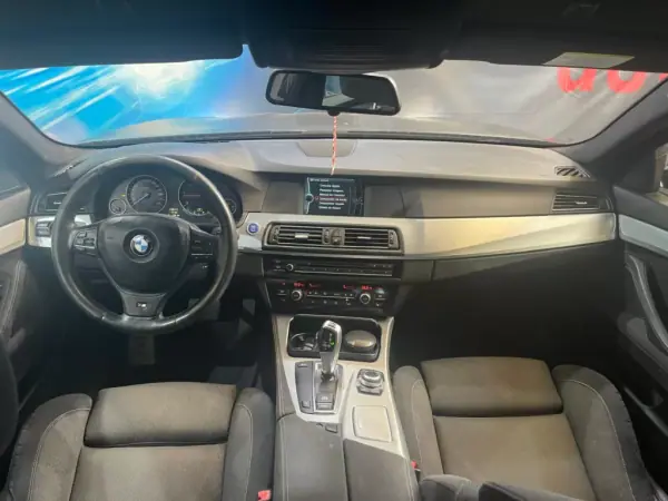 BMW 520 2010 - 15999 EUR, 174000 km - AUTO.MOTO.pt - 174000km - foto 29 de 51