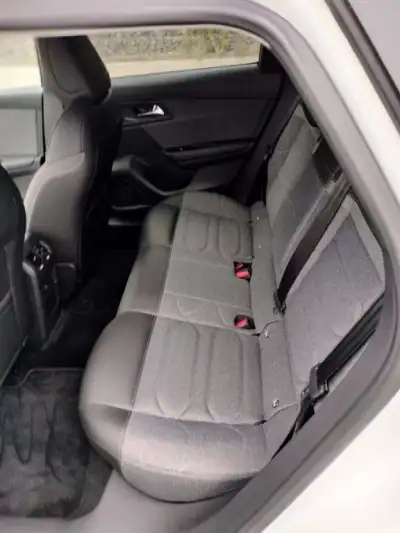 Citroën C5 X 2023 - 35000 EUR, 6500 km - AUTO.MOTO.pt - 6500km - foto 13 de 29