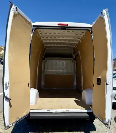 Fiat Ducato 2.2 M-Jet L3H3 140Cv | IVA DEDUTÍVEL 2023 - 28950 EUR, 33000 km - AUTO.MOTO.pt - 33000km - foto 20 de 22