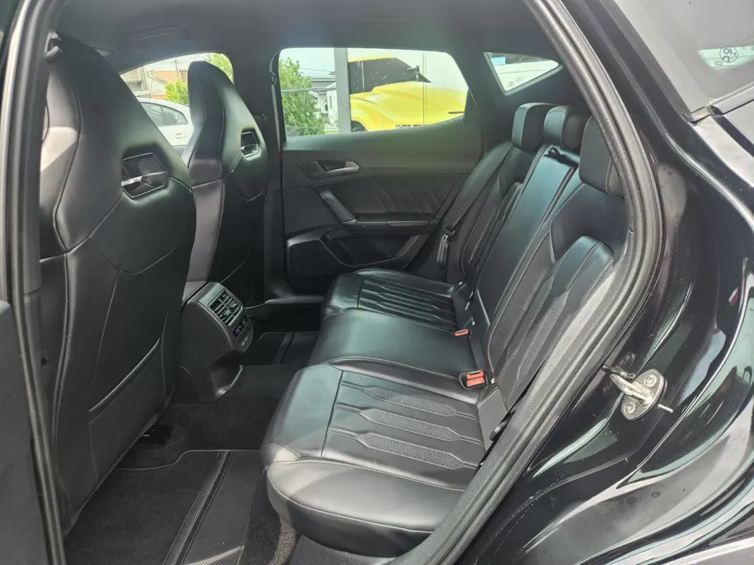 Cupra Formentor 2021 - 25500 EUR, 92701 km - AUTO.MOTO.pt - 92701km - foto 18 de 66