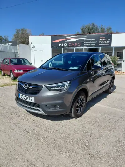 Opel Crossland X 2019 - 13900 EUR, 149750 km - AUTO.MOTO.pt - 149750km - foto 2 de 11