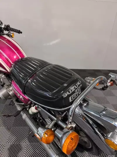 Suzuki GSX-S 1000GT+ 1972 - 12900 EUR, 30000 km - AUTO.MOTO.pt - 30000km - foto 24 de 26
