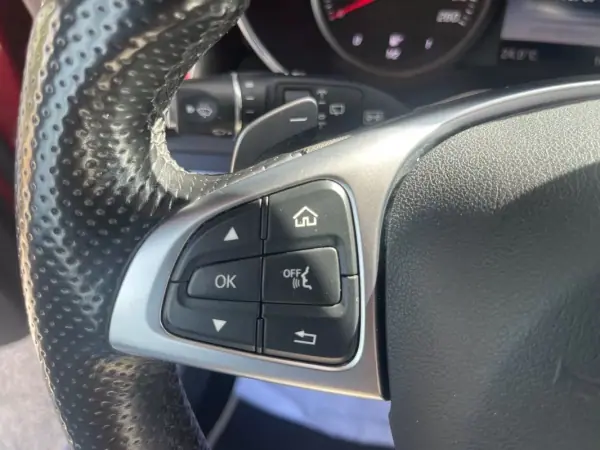 Mercedes-Benz GLC 250 2016 - 26250 EUR, 213757 km - 213757km - foto 37 de 44