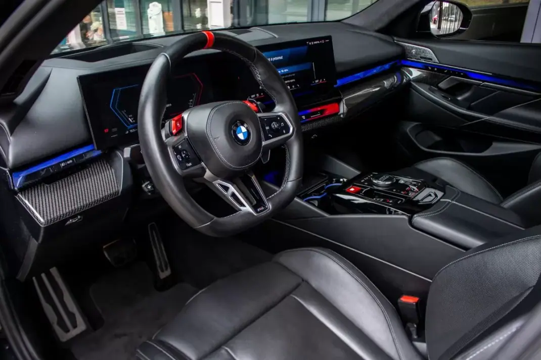 BMW M5 2024 - 139990 EUR, 32726 km - AUTO.MOTO.pt - 32726km - foto 31 de 55