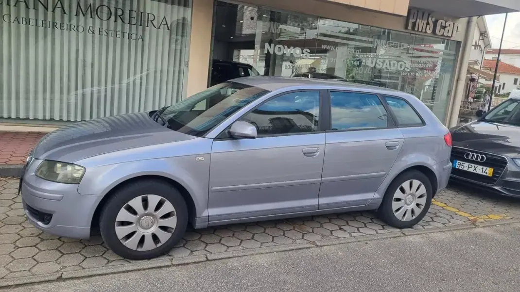Audi A3 Sportback 2004 - 3990 EUR, 335808 km - 335808km - foto 3 de 16