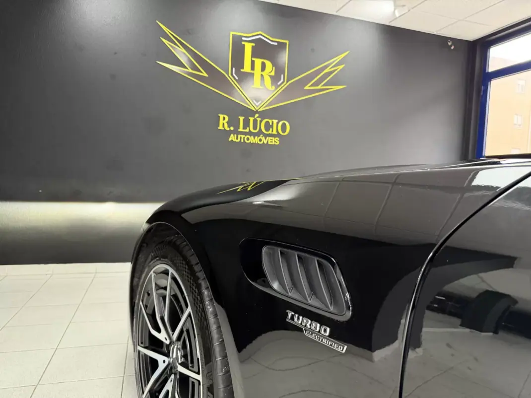 Mercedes-Benz AMG GT 2025 - 140000 EUR, 8886 km - AUTO.MOTO.pt - 8886km - foto 74 de 74