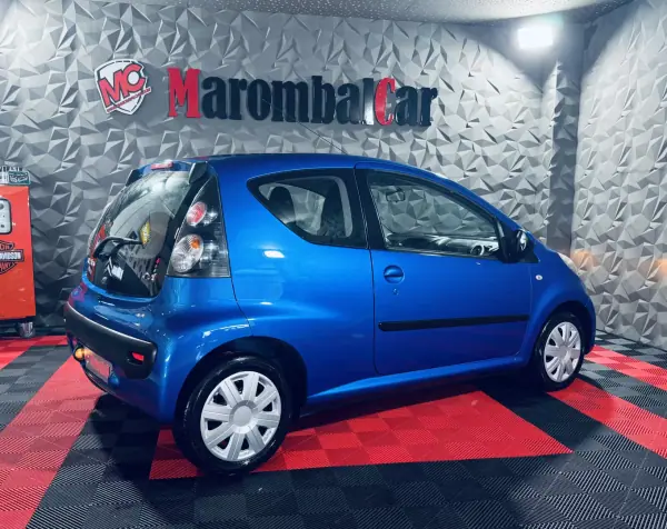 Citroën C1 2010 - 4990 EUR, 92309 km - AUTO.MOTO.pt - 92309km - foto 14 de 25