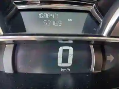Renault Clio 2019 - 12400 EUR, 108847 km - 108847km - foto 4 de 15