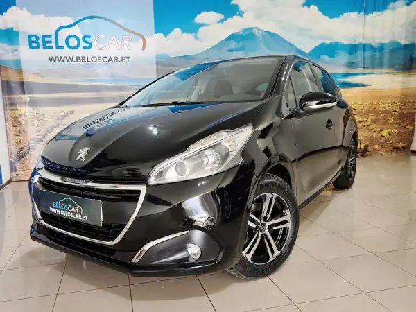 Peugeot 208 2018 - 9750 EUR, 48000 km - AUTO.MOTO.pt - 48000km - foto 2 de 25