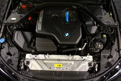 BMW 330 2019 - 22900 EUR, 140000 km - AUTO.MOTO.pt - 140000km - foto 29 de 30
