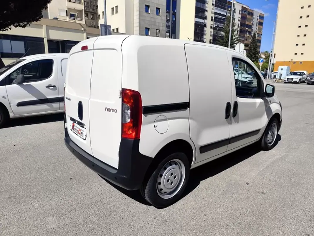 Citroën Nemo 1.3 HDI IVA DEDUTIVEL PACK CLIM 2017 - 8980 EUR, 79000 km - AUTO.MOTO.pt - 79000km - foto 21 de 24