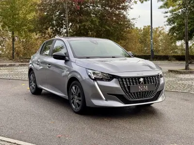 Peugeot 208 2022 - 14500 EUR, 63000 km - AUTO.MOTO.pt - 63000km - foto 8 de 25