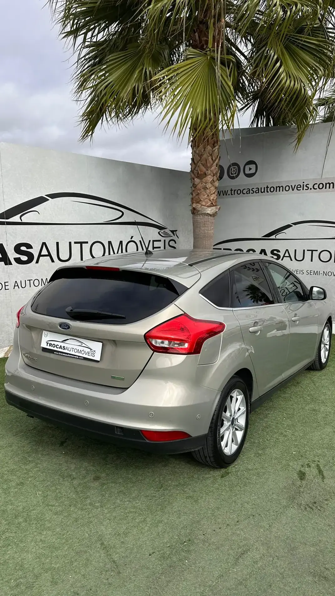 Ford Focus 2015 - 13500 EUR, 117793 km - 117793km - foto 7 de 26