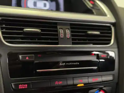 Audi A5 2015 - 21990 EUR, 59192 km - AUTO.MOTO.pt - 59192km - foto 33 de 44