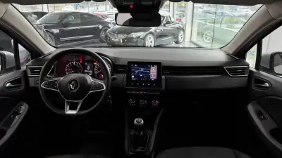 Renault Clio 2022 - 14900 EUR, 136243 km - AUTO.MOTO.pt - 136243km - foto 14 de 30