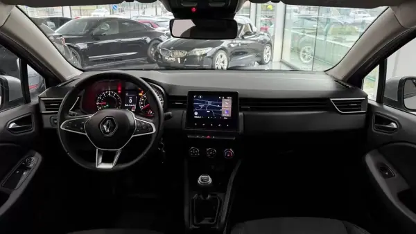 Renault Clio 2022 - 14900 EUR, 136243 km - AUTO.MOTO.pt - 136243km - foto 14 de 30