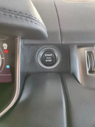 Land Rover Range Rover Sport 2018 - 42990 EUR, 159000 km - AUTO.MOTO.pt - 159000km - foto 34 de 35